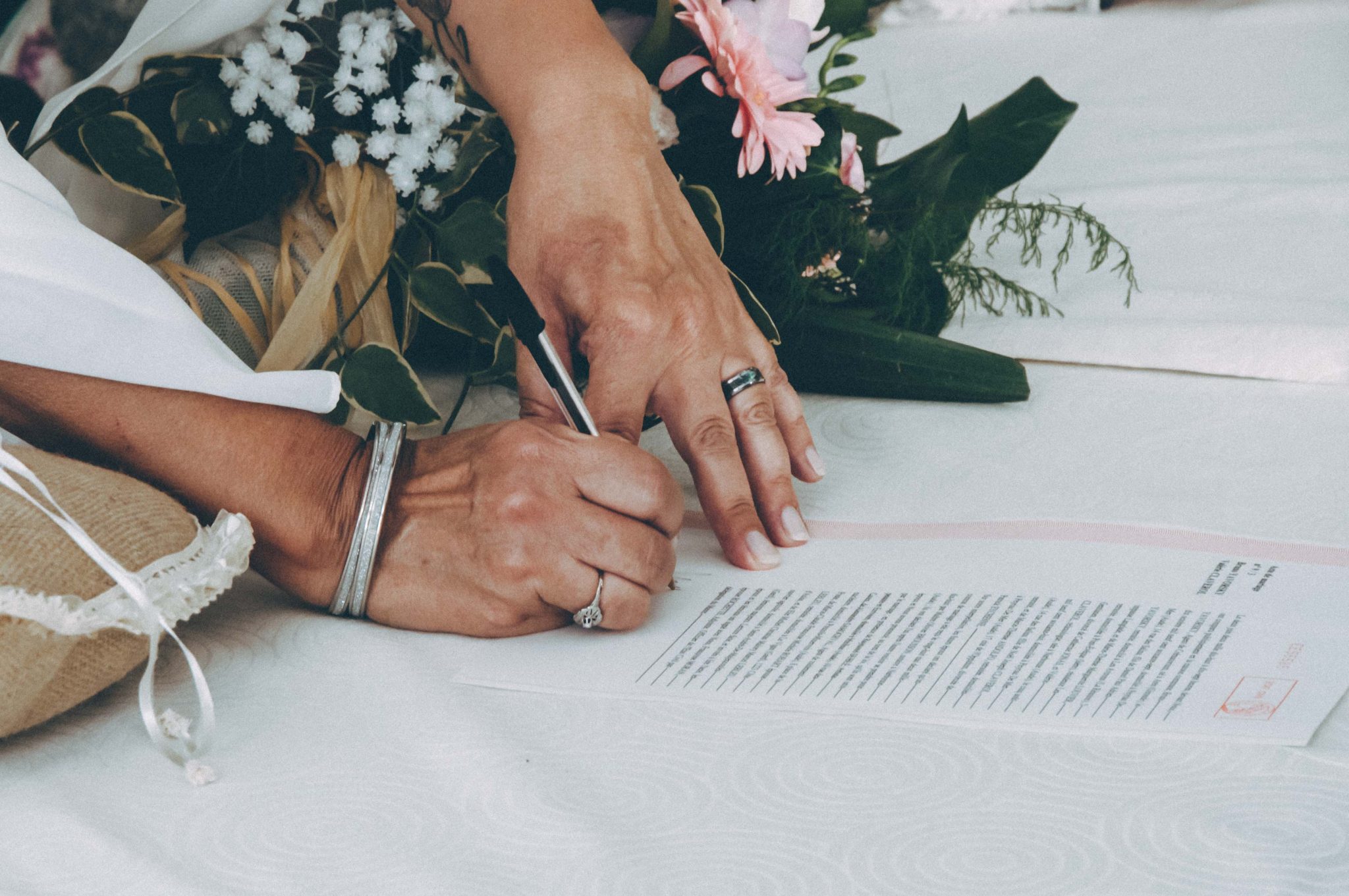 Photographie de mariage, signature mairie, photographie moody